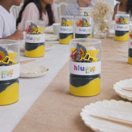 Hluma Kids Busy Builders Wonder Jar product video, kids playing with construction toys and playdough